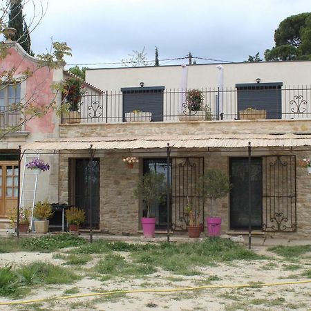 Le Bastidon De Cucuron Bed & Breakfast Exterior foto