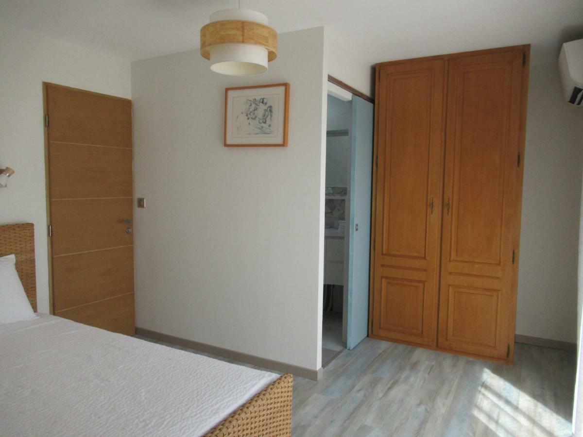 Le Bastidon De Cucuron Bed & Breakfast Exterior foto